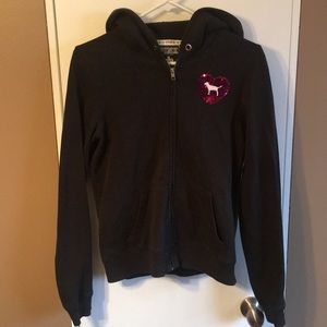 Victoria Secret’s PINK hooded sweatshirt 🐶💕